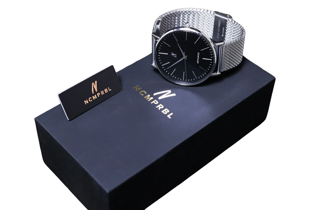 Advance Night Cap 40MM Unisex Watch In Silver/Black